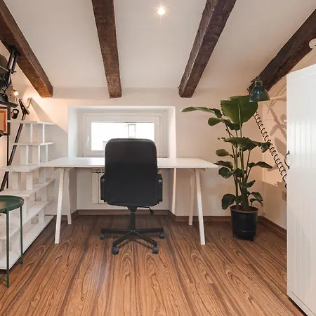 Ampio Loft Confortevole Nel Cuore Di * Terst